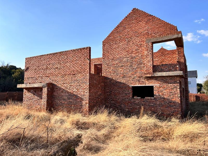 5 Bedroom Property for Sale in Leloko Lifestyle Estate North West